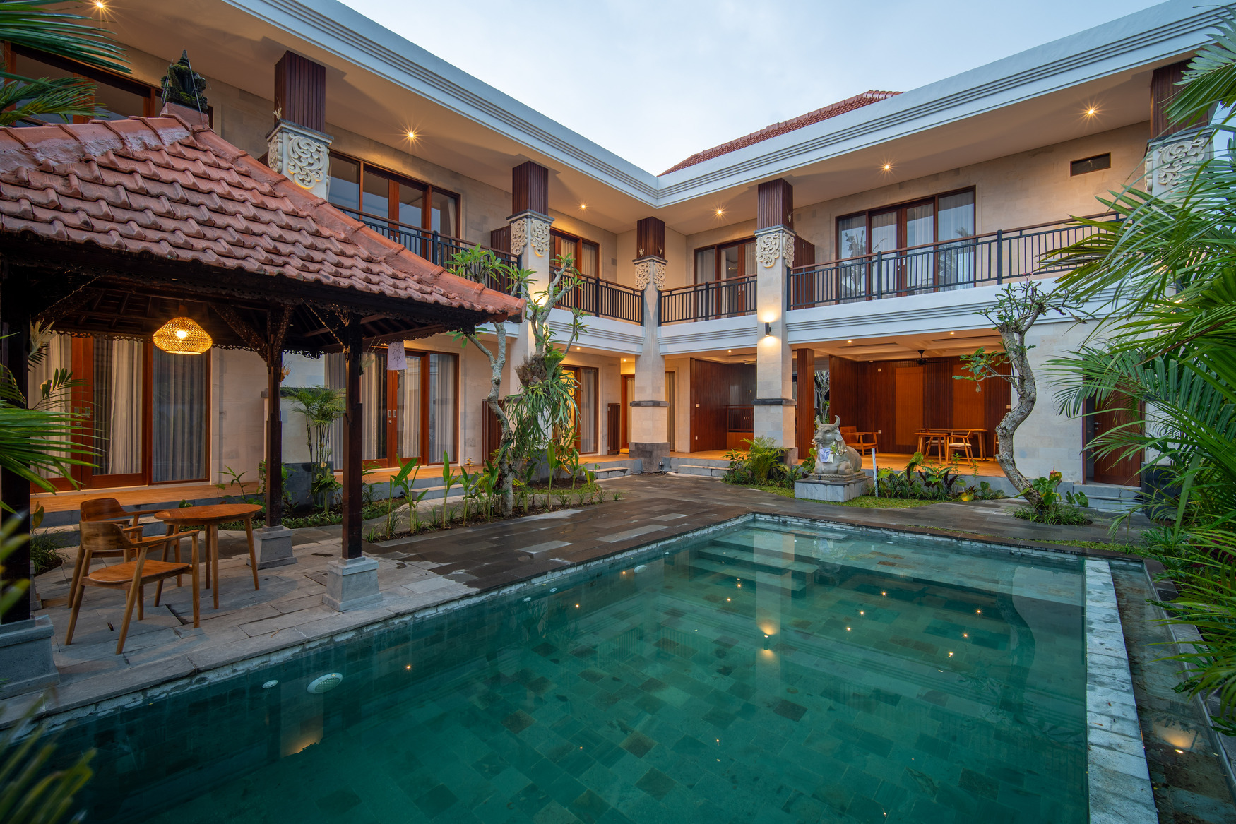 Yoga Sri Hotel & Spa